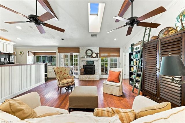 5247 Cherry Wood DR, Naples, FL 34119