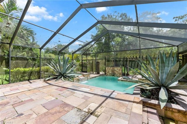 5247 Cherry Wood DR, Naples, FL 34119