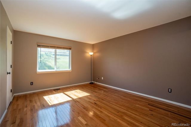 18324 W 58th Place 77, Golden, CO 80403