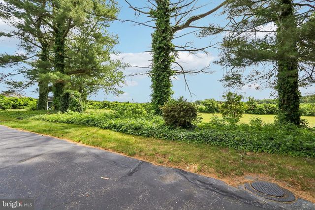 4201 GENOA AVE, Vineland, NJ 08361