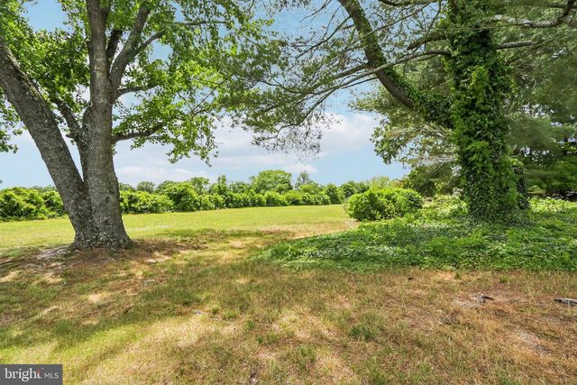 4201 GENOA AVE, Vineland, NJ 08361