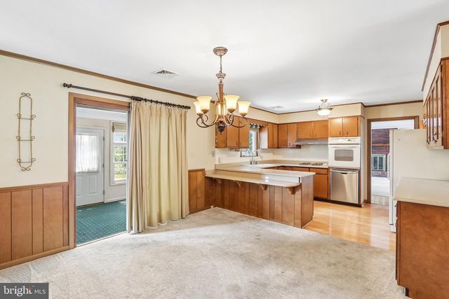 4201 GENOA AVE, Vineland, NJ 08361