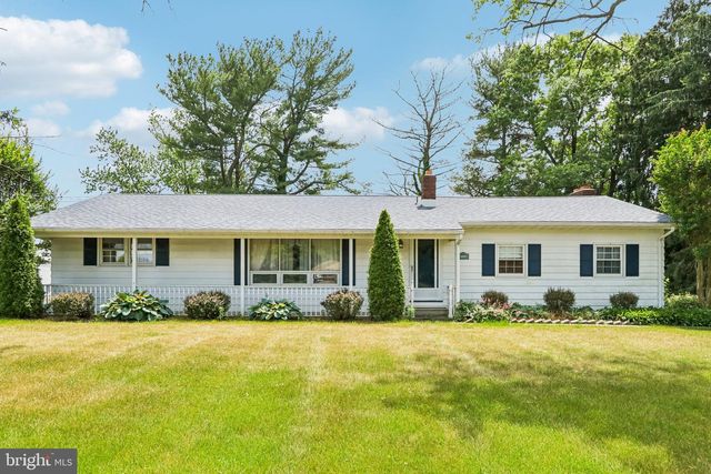 4201 GENOA AVE, Vineland, NJ 08361
