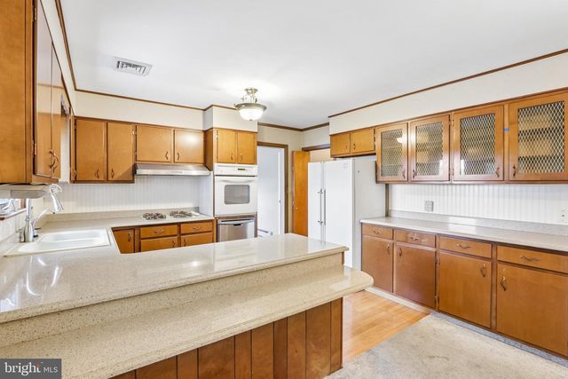 4201 GENOA AVE, Vineland, NJ 08361