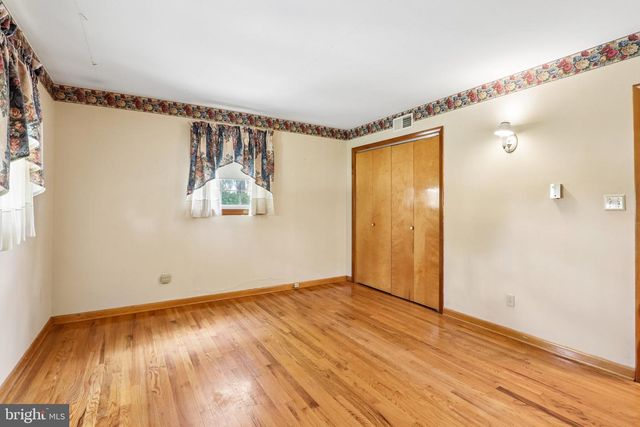 4201 GENOA AVE, Vineland, NJ 08361