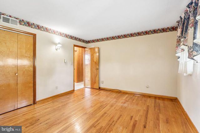 4201 GENOA AVE, Vineland, NJ 08361