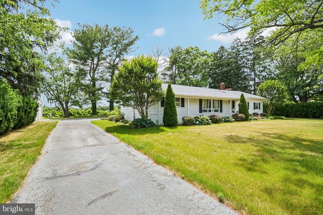 4201 GENOA AVE, Vineland, NJ 08361
