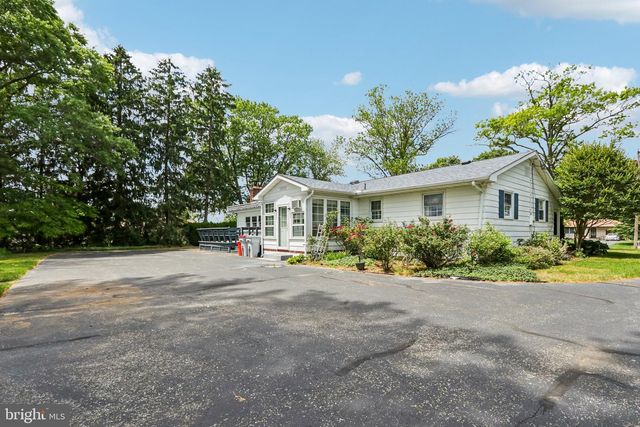 4201 GENOA AVE, Vineland, NJ 08361