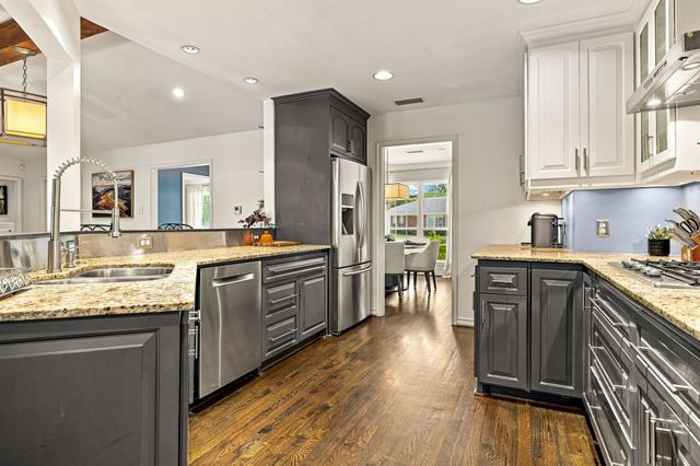 6347 Chesley Lane, Dallas, TX 75214