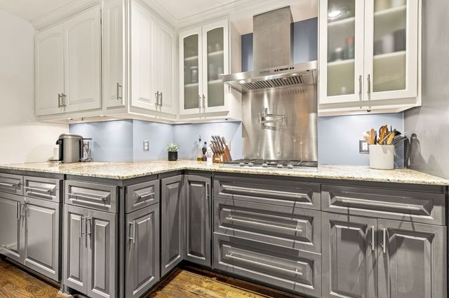 6347 Chesley Lane, Dallas, TX 75214