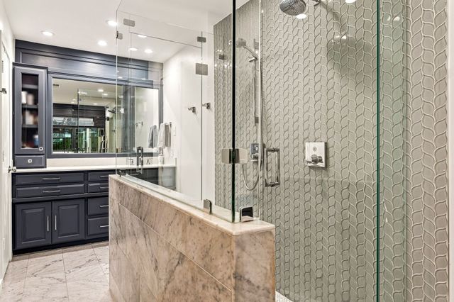 6347 Chesley Lane, Dallas, TX 75214