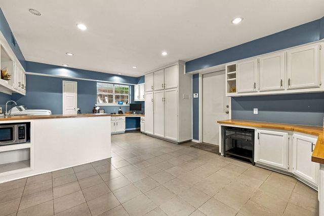 6347 Chesley Lane, Dallas, TX 75214