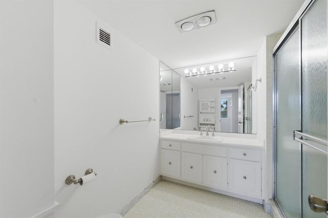 2800 S Ocean Boulevard 2a, Boca Raton, FL 33432
