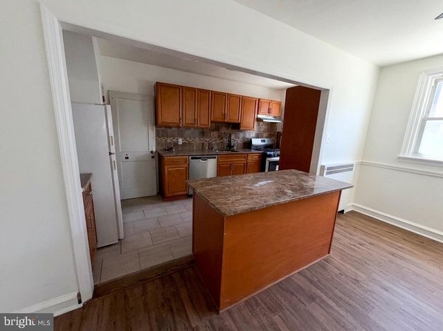 134 WIDENER ST, Philadelphia, PA 19120