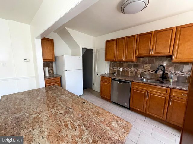 134 WIDENER ST, Philadelphia, PA 19120