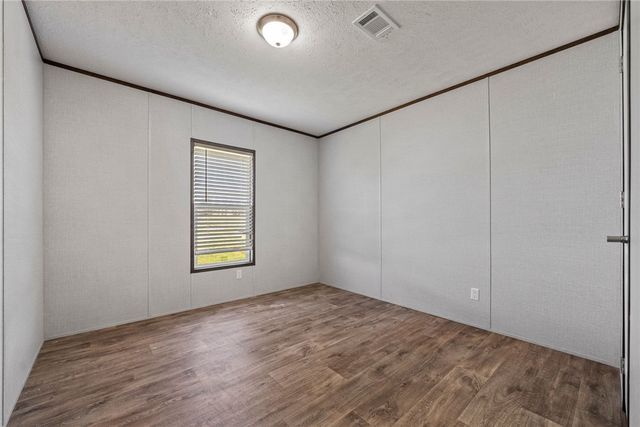 21649 W Big Springs Road, Gravette, AR 72736