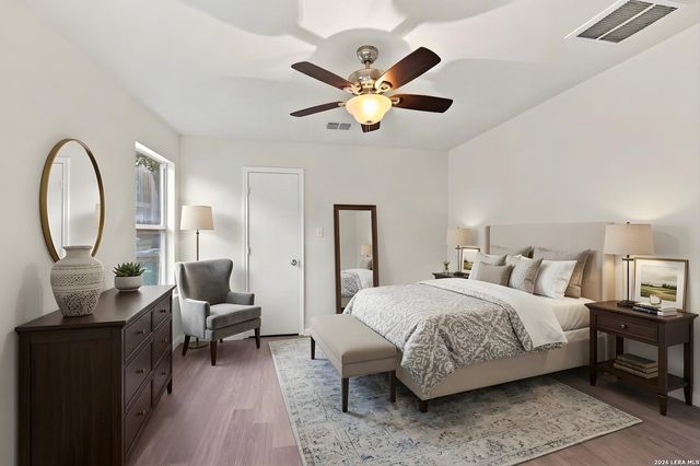 6814 FREEDOM RDG, San Antonio, TX 78242