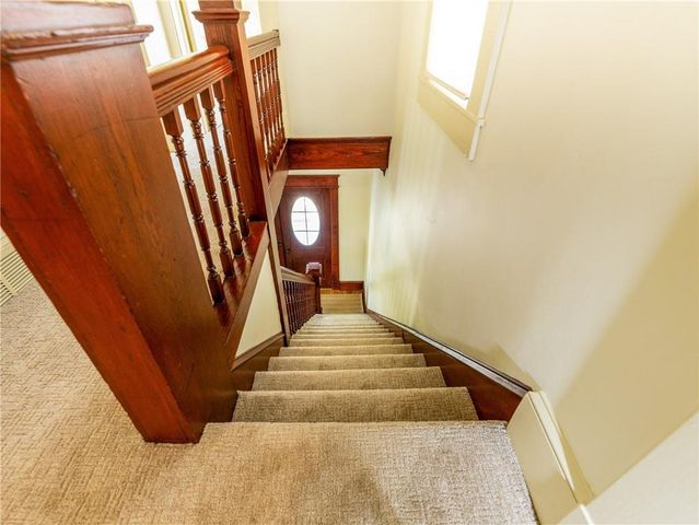 1704 SW Walnut Street, Blue Springs, MO 64015