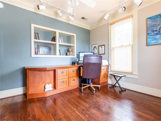 1704 SW Walnut Street, Blue Springs, MO 64015