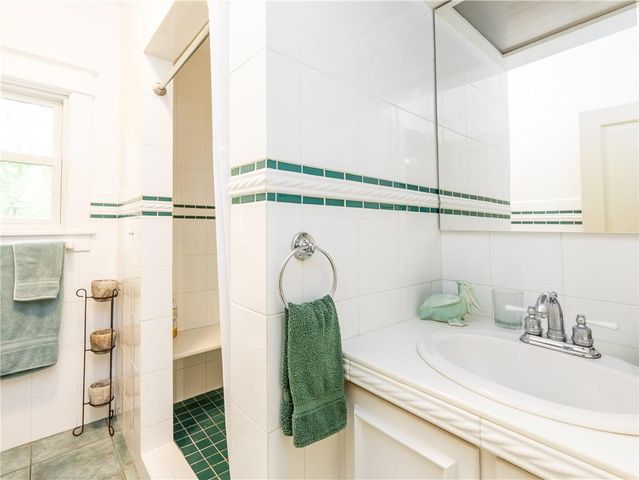 1704 SW Walnut Street, Blue Springs, MO 64015