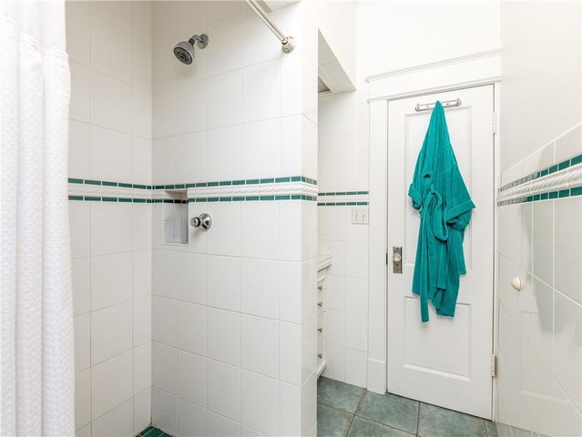 1704 SW Walnut Street, Blue Springs, MO 64015