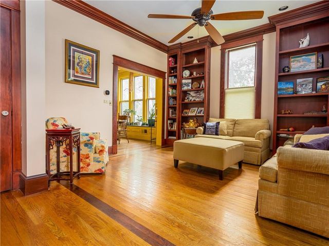 1704 SW Walnut Street, Blue Springs, MO 64015