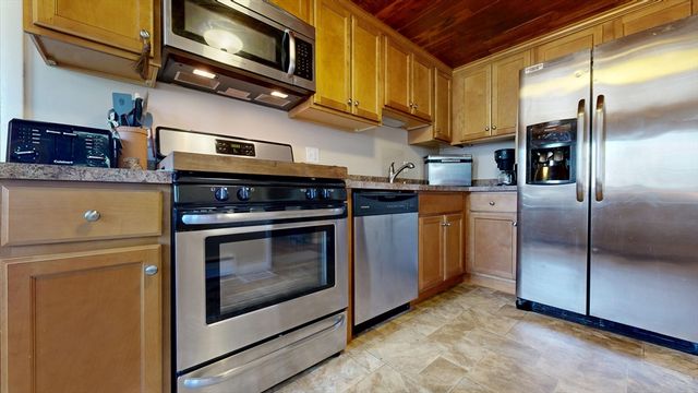 10 Edson Street, Taunton, MA 02780