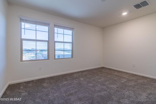 6836 W Canopus Loop, Tucson, AZ 85757