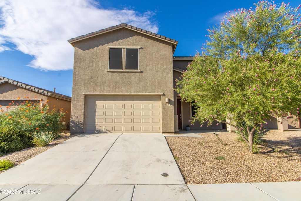 6836 W Canopus Loop, Tucson, AZ 85757