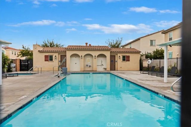 425 N Beechwood, Rialto, CA 92376