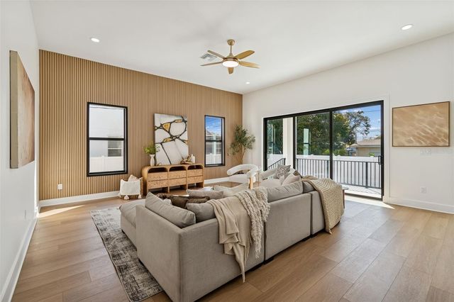 4714 W LEILA AVENUE, Tampa, FL 33616