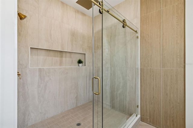 4714 W LEILA AVENUE, Tampa, FL 33616