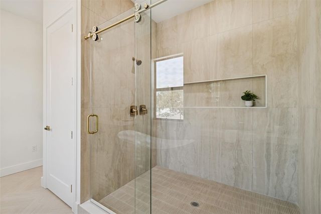 4714 W LEILA AVENUE, Tampa, FL 33616