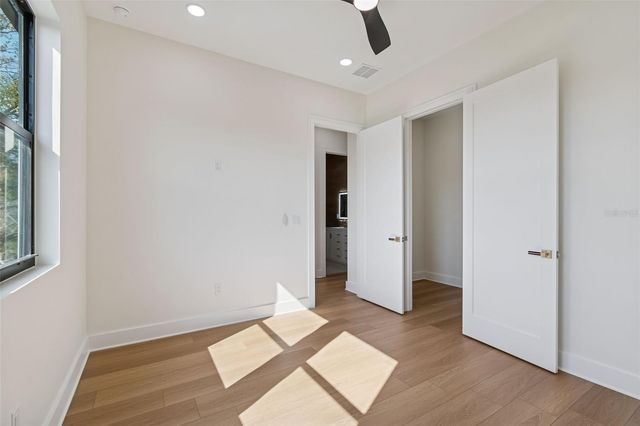 4714 W LEILA AVENUE, Tampa, FL 33616