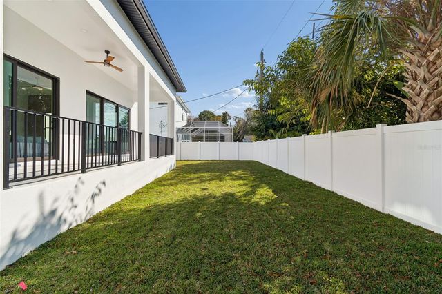 4714 W LEILA AVENUE, Tampa, FL 33616