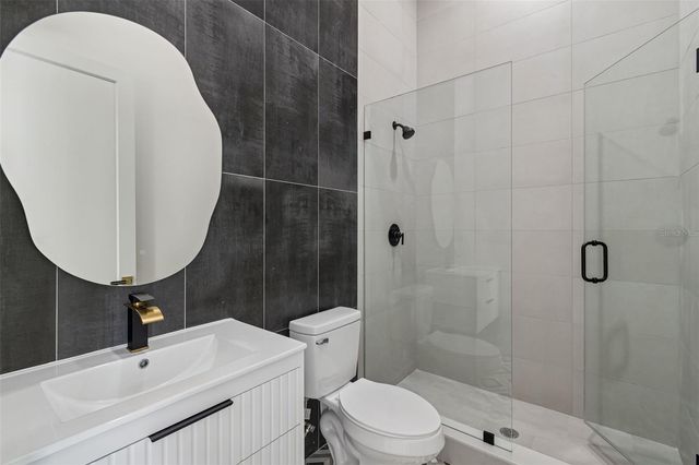 4714 W LEILA AVENUE, Tampa, FL 33616