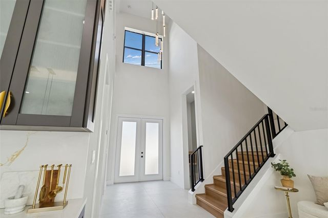 4714 W LEILA AVENUE, Tampa, FL 33616