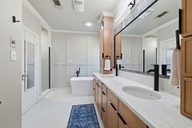 1024 Pebble Beach Drive, Mansfield, TX 76063