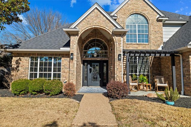 1024 Pebble Beach Drive, Mansfield, TX 76063