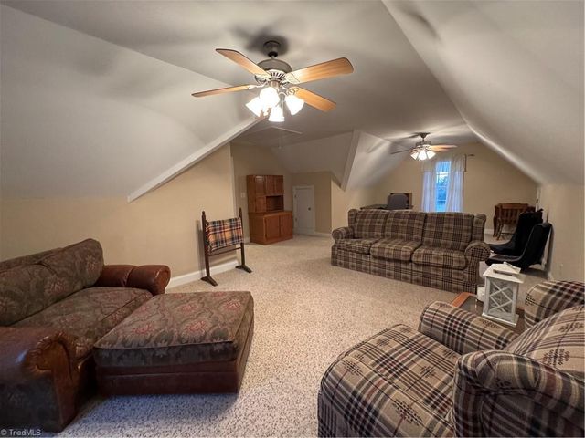 2131 Scalesville Road, Summerfield, NC 27358