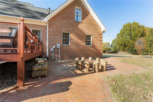 2131 Scalesville Road, Summerfield, NC 27358