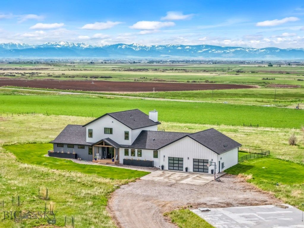 200 Miller Point Place, Belgrade, MT 59714