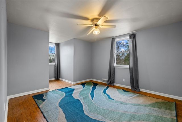 1908 Haywood St, Farrell, PA 16121