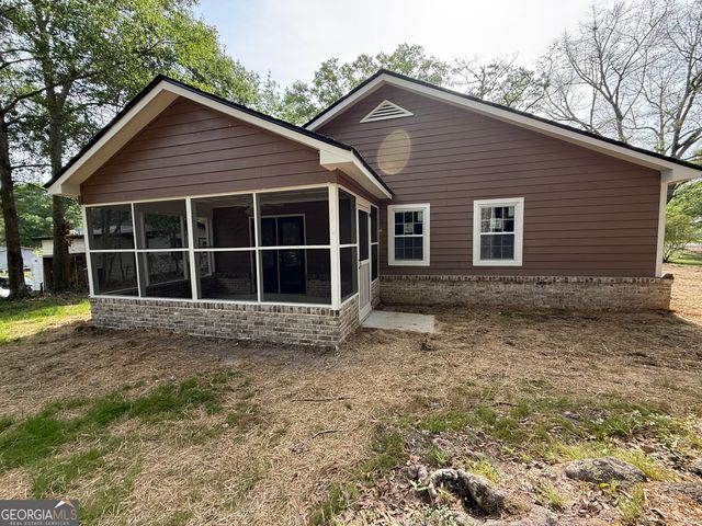 240 Sims Street, Barnesville, GA 30204