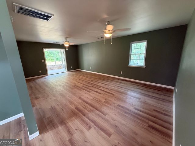 240 Sims Street, Barnesville, GA 30204