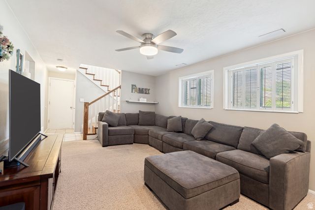 9832 S FALCONHURST DR, Sandy, UT 84092