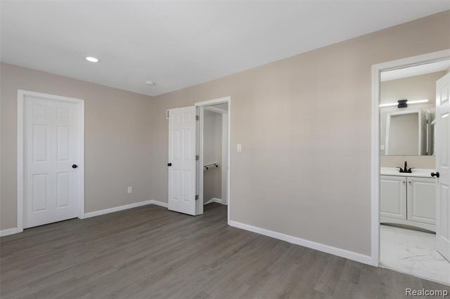 1565 Glendale Street, Detroit, MI 48238