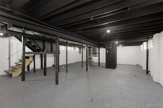 1565 Glendale Street, Detroit, MI 48238