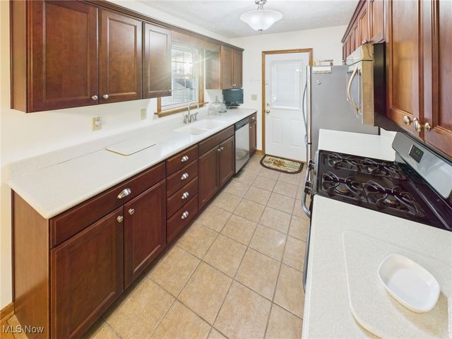 615 14th Street, Parkersburg, WV 26101