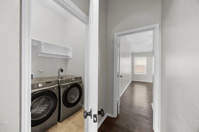 119 Aguilar DR, Hutto, TX 78634